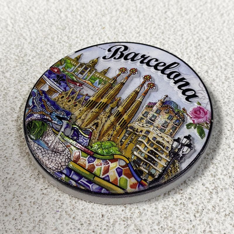 Barcelona Tourist Commemorativ - Home Barcelona review and price