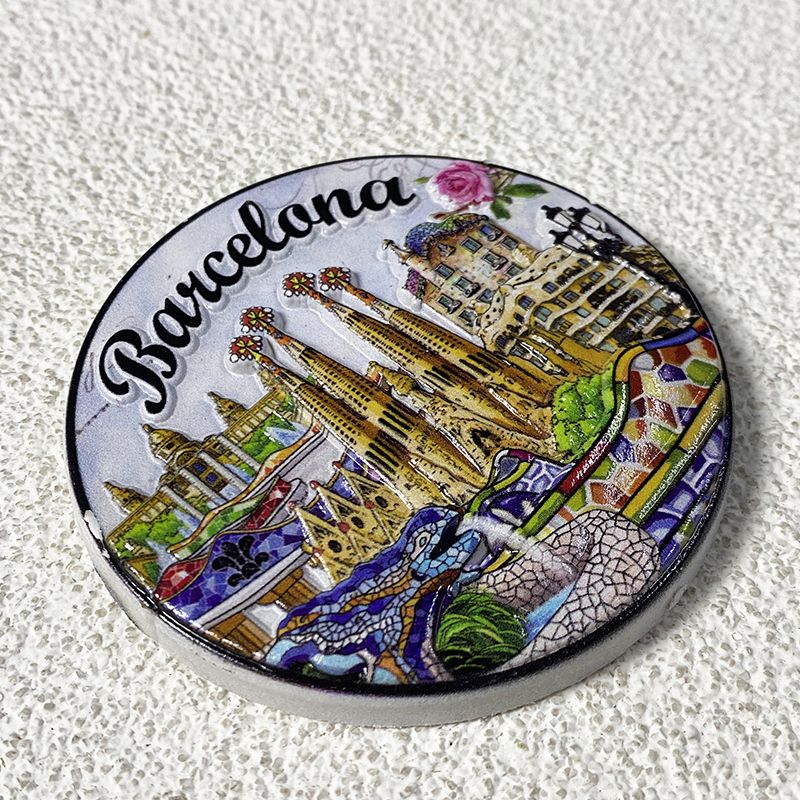 Barcelona Tourist Commemorativ - Home Barcelona review and price
